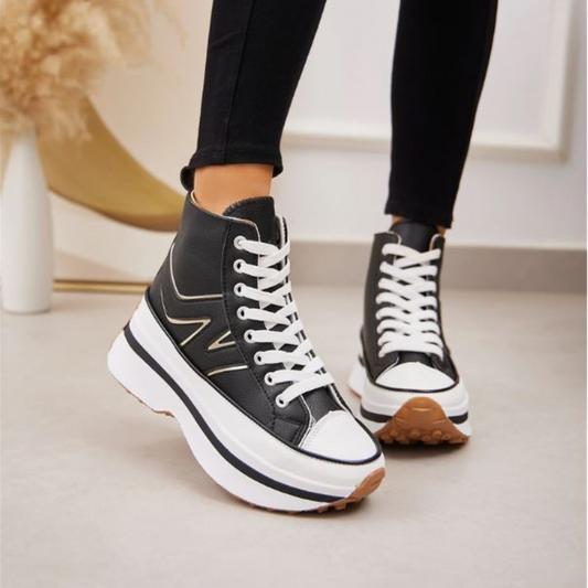 Nyla Plateau Sneakers