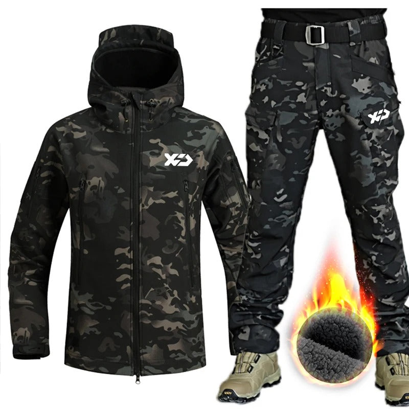 Claus™ | Winterjacke und Hose im Set